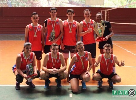 Estados Unidos é o time vencedor da primeira edição do Torneio Fagoc de Vôlei