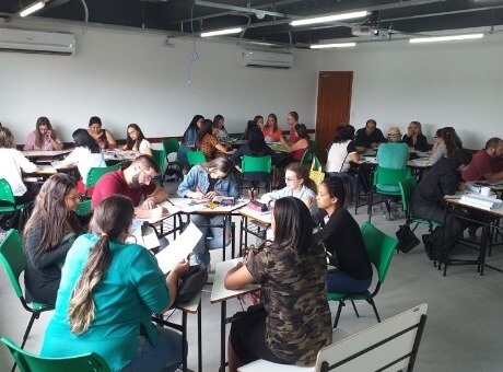 Alunos e professores da Pedagogia UNIFAGOC participam de capacitação de docentes