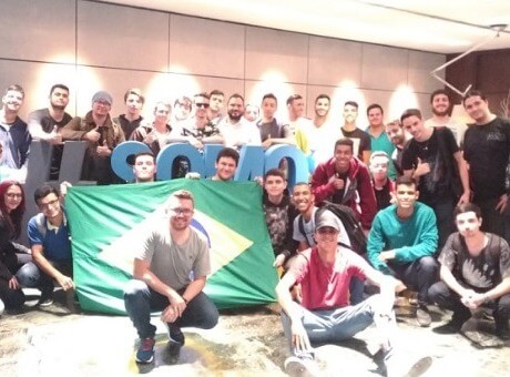 Alunos de Computação da Fagoc visitam sede da TOTVS, empresa brasileira de tecnologia reconhecida mundialmente