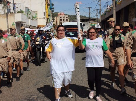 Aluno da Fagoc participa de revezamento da tocha olímpica
