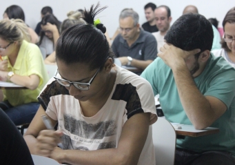 Alunos de Direito da Fagoc realizam simulado da OAB