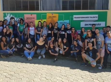 Alunos de Pedagogia da Fagoc promovem evento de tecnologia Tech Kids