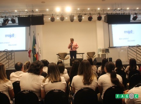 Colaboradores da Fagoc participam de comemoração do Dia do Trabalhador