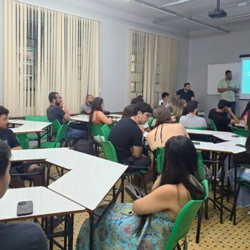 Projeto Integrador Institucional reúne líderes de grupos para desenvolvimento do projeto