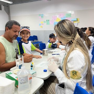 Enfermagem UNIFAGOC participa do Dia da Família no SESI