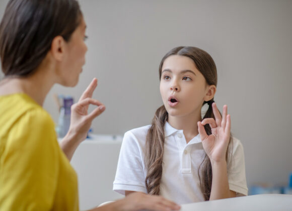 Tudo sobre o curso de Fonoaudiologia: disciplinas, duração e mais