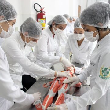 Saiba mais sobre o curso, a profissão e as vantagens de ser Biomedicina UNIFAGOC