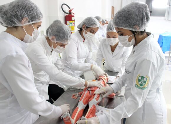 Saiba mais sobre o curso, a profissão e as vantagens de ser Biomedicina UNIFAGOC