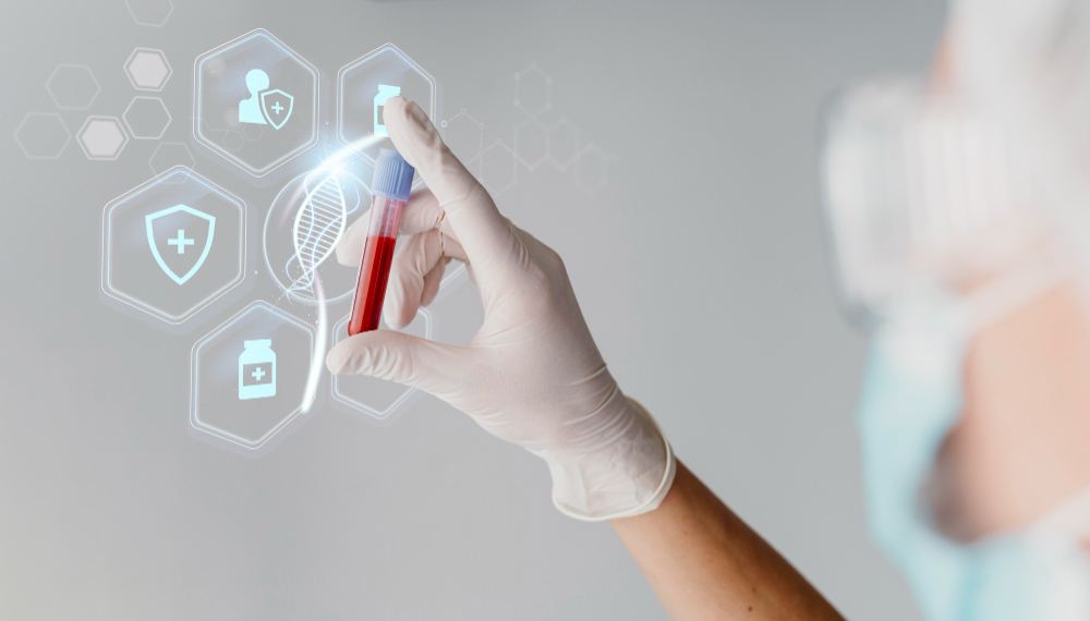 Profissional da saúde segurando tubo de ensaio com sangue ao lado de ícones digitais relacionados à medicina.