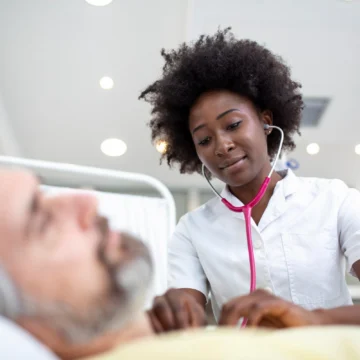 Bioética na graduação em Medicina: o que molda a conduta do futuro médico