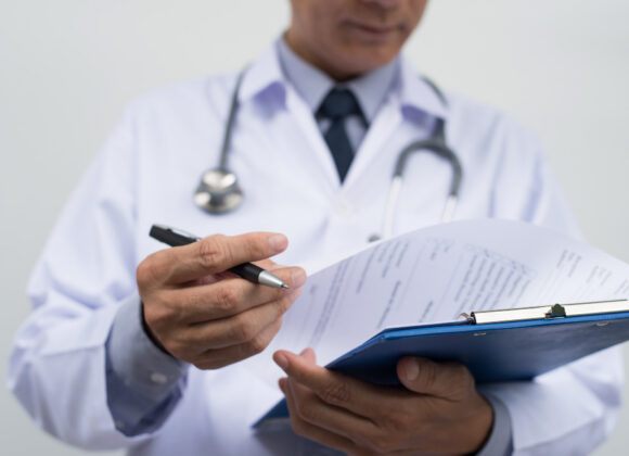 Quem faz Medicina precisa trabalhar de plantão?