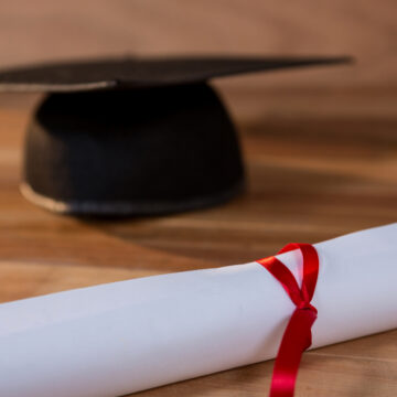 Medicina como segunda graduação na área da saúde: autonomia, diagnóstico e evolução profissional