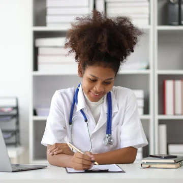 Concurso público para médico: como funciona e como se preparar