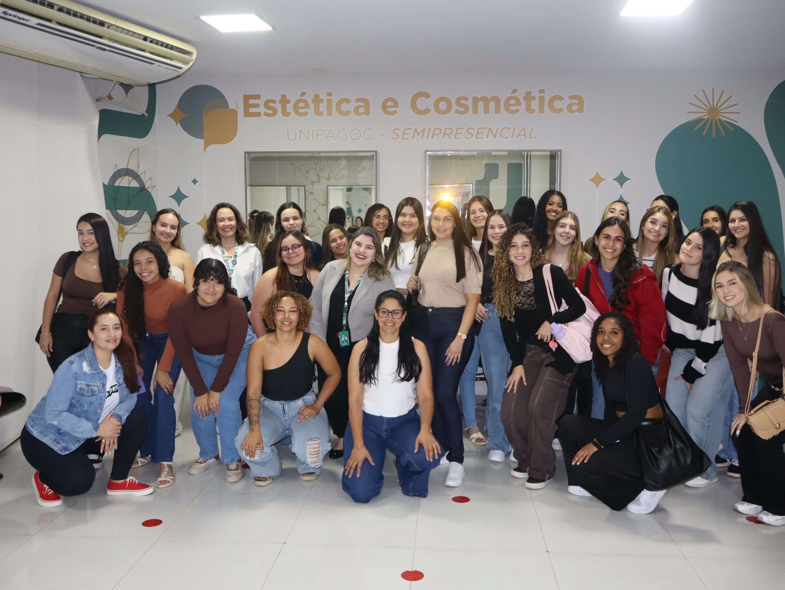 UNIFAGOC dá início à primeira turma de Estética e Cosmética Semipresencial com inauguração de novo espaço