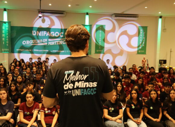 TOUR UNIFAGOC 2026 bate recorde e recebe mais de 2.500 estudantes de Ubá e região