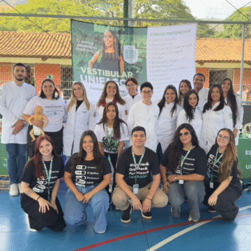UNIFAGOC participa da Mostra de Profissões da Escola Estadual Omar Resende Peres, em Leopoldina