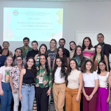 Professora e alunos do UNIFAGOC participam da Jornada Científica PROCARDIO UFV