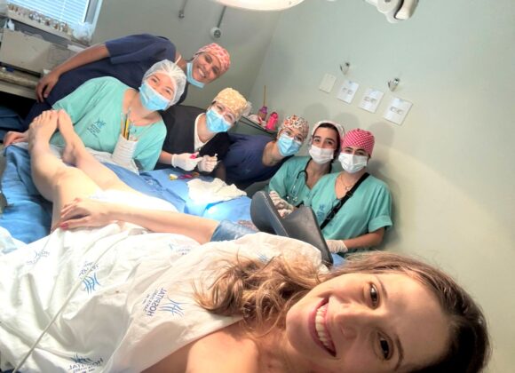 Do jaleco à maternidade: aluna de Medicina vive parto inesquecível com equipe do UNIFAGOC