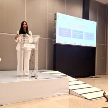 Professora da Medicina representa o UNIFAGOC em novo Congresso nacional e relembra premiação conquistada em 2024