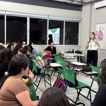 NAE promove oficina sobre planejamento e organização de estudos para 1º período de Pedagogia