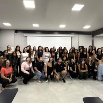 UNIFAGOC realiza Integra do curso de Estética e Cosmética Semipresencial com atividades práticas e acolhimento aos alunos
