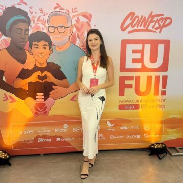 Atualização acadêmica e científica: professora da Fisioterapia UNIFAGOC participa de Congresso internacional de Saúde Pélvica no Rio de Janeiro
