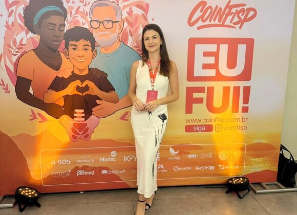 Atualização acadêmica e científica: professora da Fisioterapia UNIFAGOC participa de Congresso internacional de Saúde Pélvica no Rio de Janeiro
