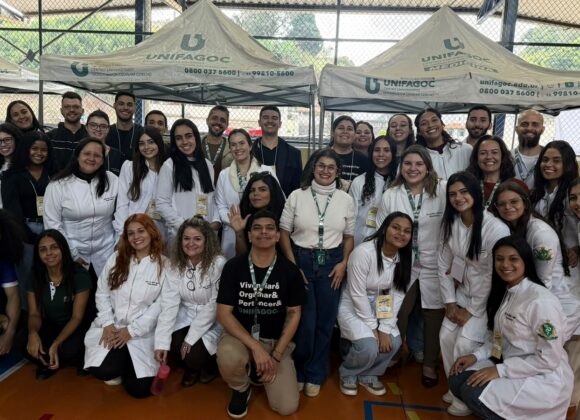 UNIFAGOC participa da 5ª Feira de Profissões do Colégio Nossa Senhora do Carmo, em Viçosa