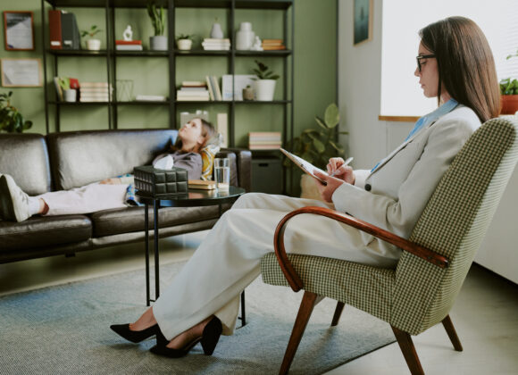 Abordagens da Psicologia: TCC, psicanálise, fenomenologia e mais