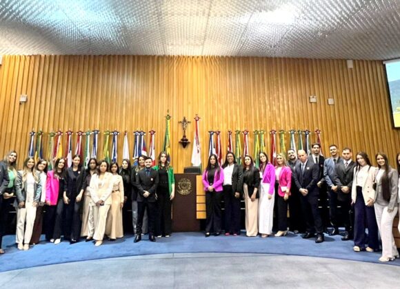 Alunos do Direito UNIFAGOC participam de visita técnica ao Tribunal de Contas da União em Brasília