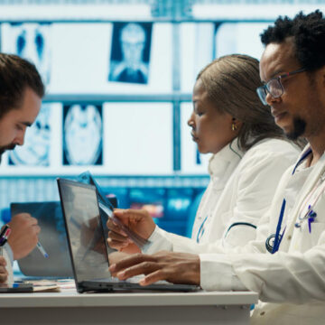 Registro médico: entenda a diferença entre o CRM, RQE e título de especialista